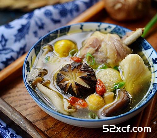 菌菇土鸡汤 的做法