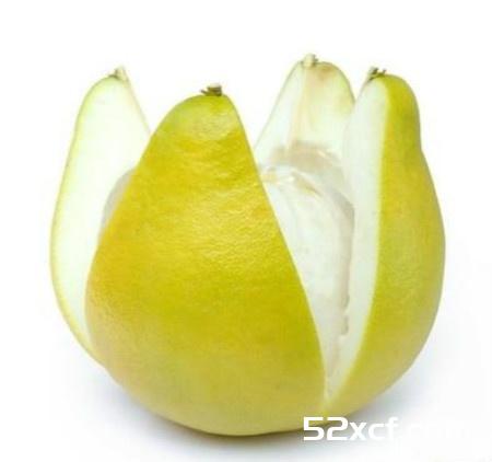1分钟扒光柚子皮的小窍门（不伤指甲）