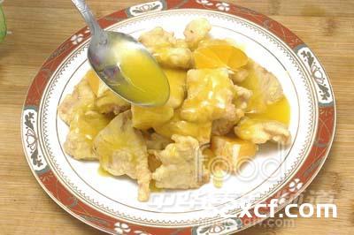 柳橙猪肉丁的做法