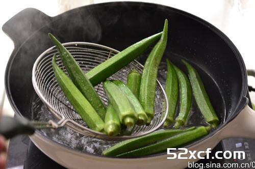 剁椒拌秋葵的做法