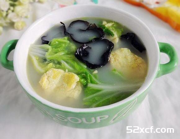 白菜木耳鸡蛋汤的做法