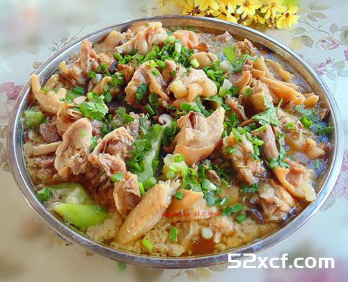 大盘丝瓜蒸鸡的做法