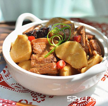 红烧芋头肉的做法