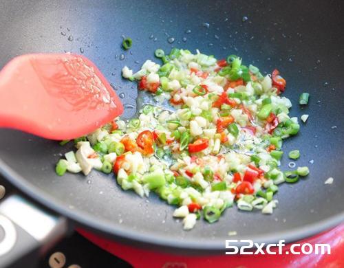 辣味椒盐杏鲍菇的做法