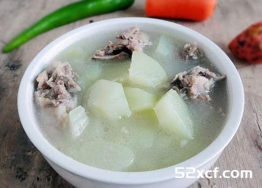 佛手瓜骨头汤的做法