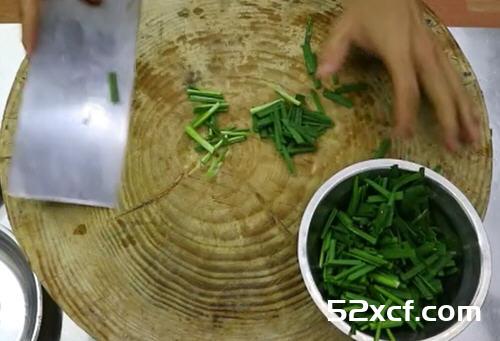 韭菜炒鸭血的正宗做法