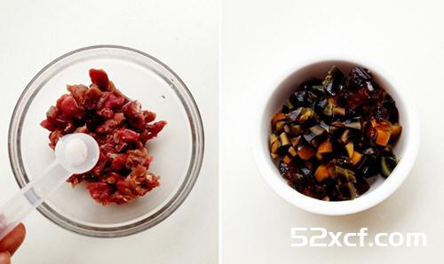 皮蛋瘦肉粥电饭煲做法