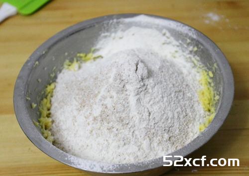 全麦芝麻饼干的做法