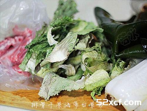 排骨海带干菜酥锅的做法