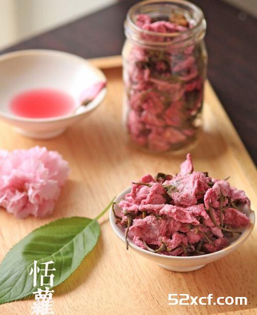 盐渍樱花的做法