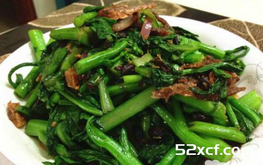 豆豉鲮鱼炒菜心的做法