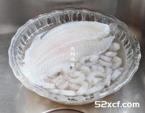 无淀粉鱼丸粉丝汤的做法