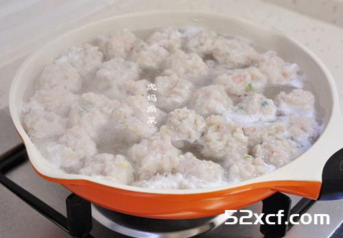 无淀粉鱼丸粉丝汤的做法