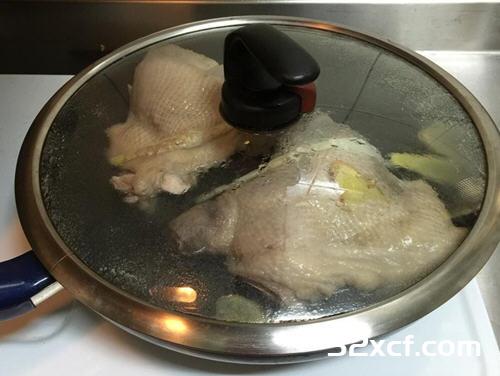 酒香油葱鸡的做法