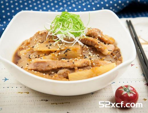 和风萝卜烧松阪肉的做法教