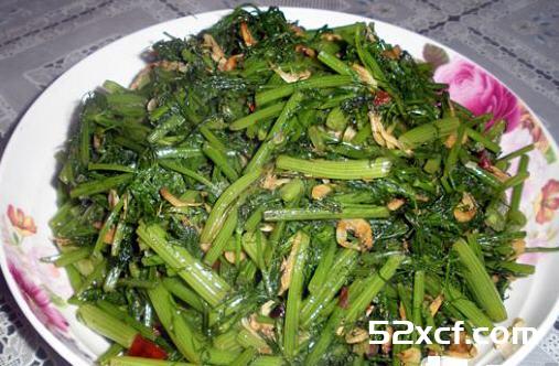豆瓣酱炒茴香的做法