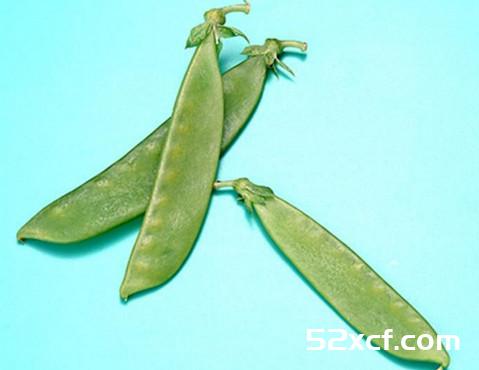 洋菇炒豌豆荚的做法