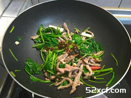 蚝油芥蓝炒牛肉的做法