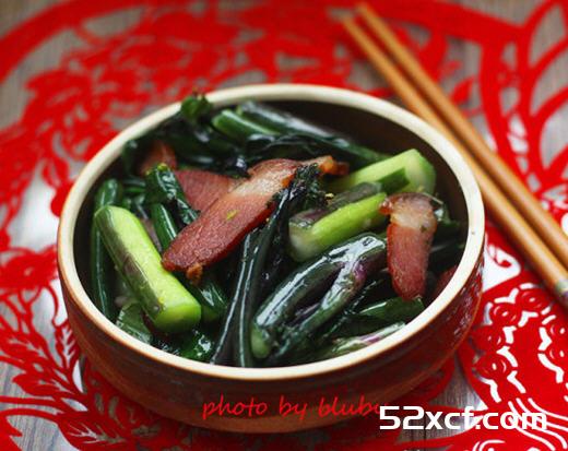 红菜苔炒腊肉的做法