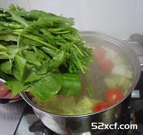 蔬菜蘑菇汤的做法