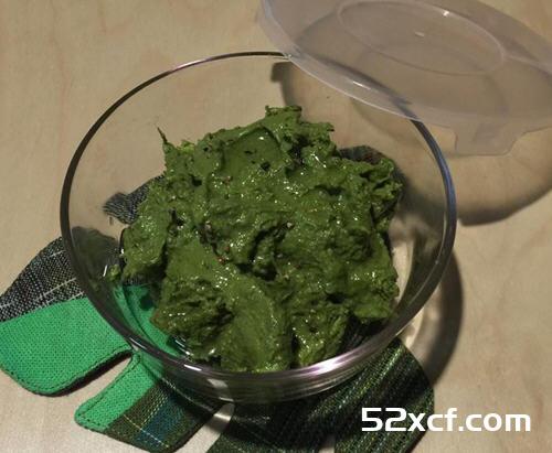 自制超简单浓郁青酱的做法