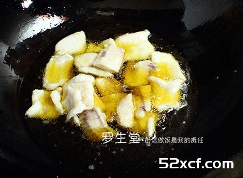 酱爆春笋鲜蚕鱼片的做法