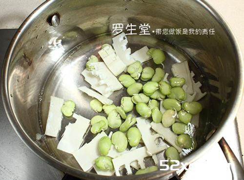 酱爆春笋鲜蚕鱼片的做法