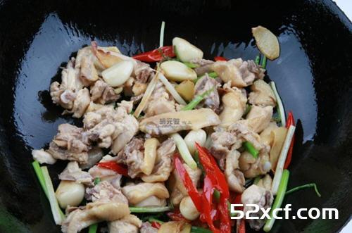台湾三杯鸡的正宗做法