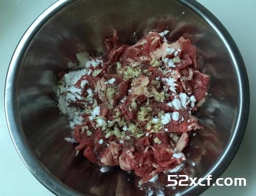 绍兴牛肉炒黄瓜片的做法