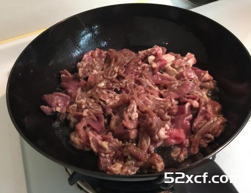 绍兴牛肉炒黄瓜片的做法