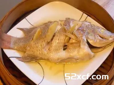 炒菜什么时候加水菜炒的好吃