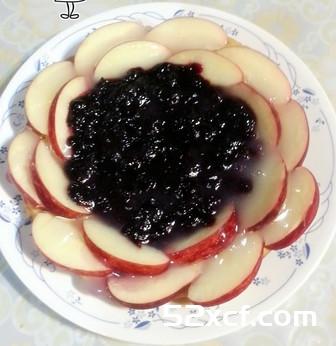 蓝莓苹果果冻蛋糕的做法