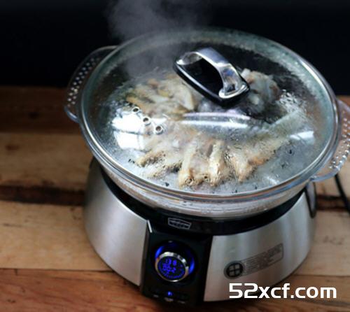 清蒸鲈鱼的家常做法