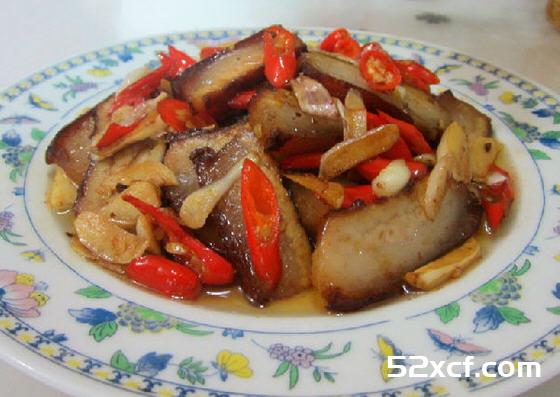 尖椒蒜片东坡肉的做法