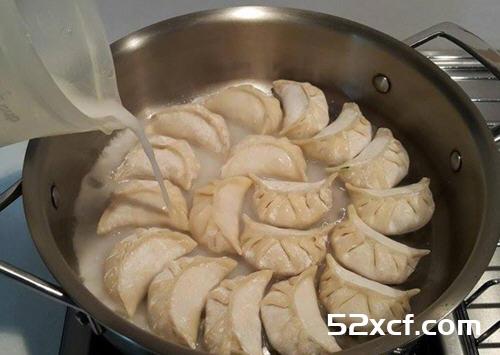 日式饺子怎么煎好吃