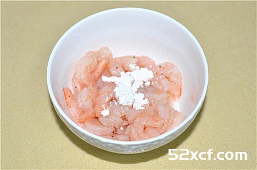 滑蛋炒虾仁的做法