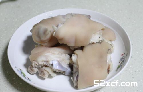 红乳猪蹄的做法