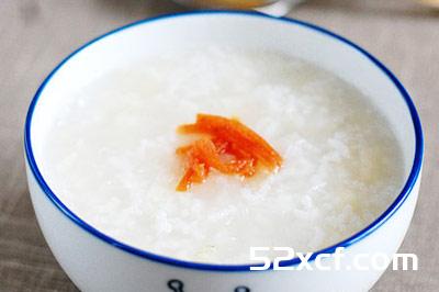 双果银耳粥的做法
