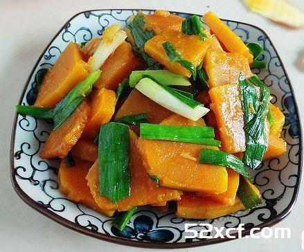 蒜苗烧南瓜的做法