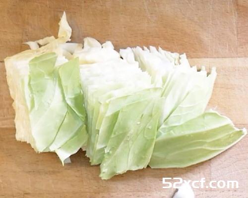 蔬菜炖牛奶汤的做法