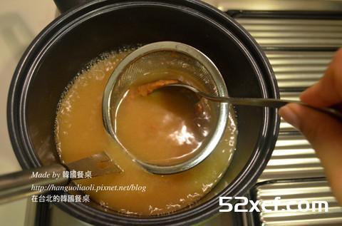 韩式蛤蜊大酱汤