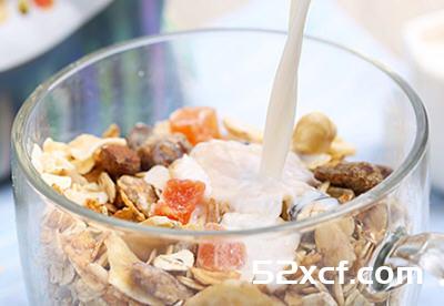 燕麦怎么吃回奶效果好？吃燕麦回奶效果怎么样