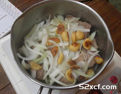 法式红酒炖猪肉的做法