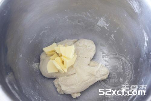 小熊挤挤面包的做法