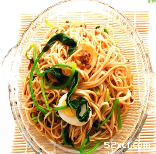 肉末菠菜蛋面的做法