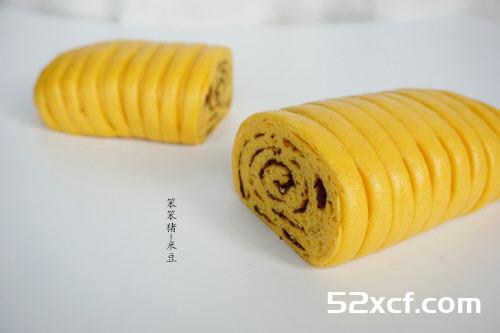 毛毛虫豆沙排排包的做法