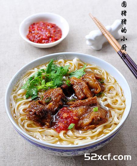 私房红烧牛肉面的做法