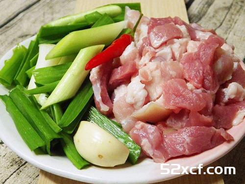 蒜烧小封肉的做法