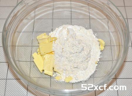 蓝莓酸奶乳酪派的做法