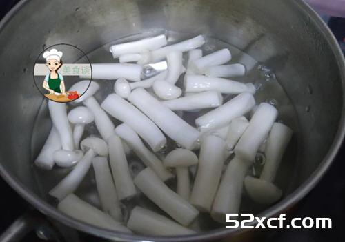 丝瓜菌菇汤的家常做法